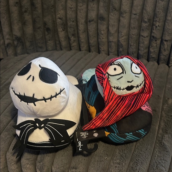 BNWT Disney Nightmare Before Christmas Jack & Sally Slippers Size 7/8 - Picture 2 of 6